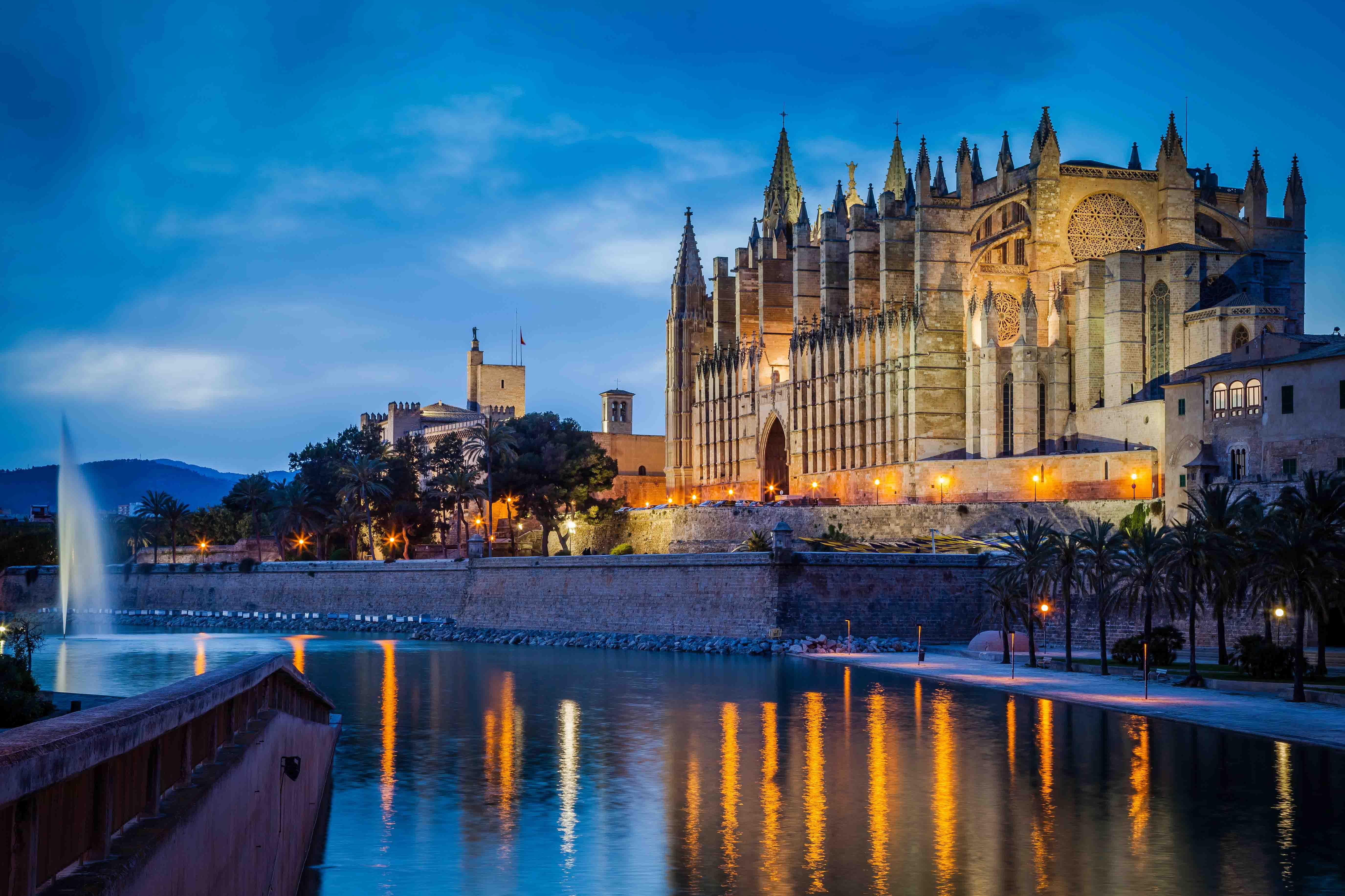Palma Cathedral Tours & Tickets